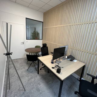 Bureau privé 15 m² 2 postes Location bureau Rue Chauveau Lagarde Paris 75008 - photo 2
